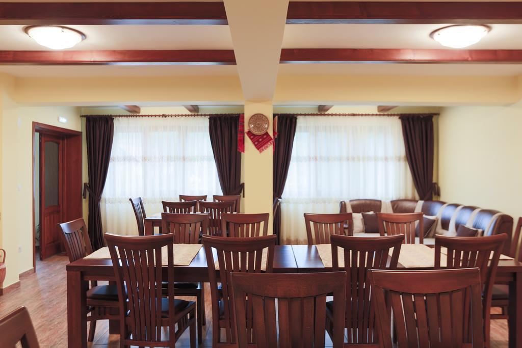 Pensiunea Dor De Casa Pestenita Экстерьер фото